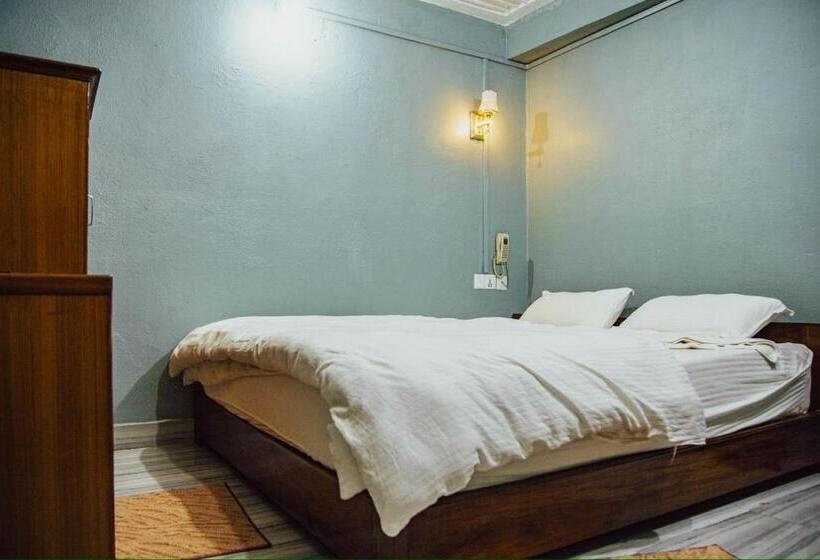 اتاق استاندارد یک نفره, Deurali Guest House