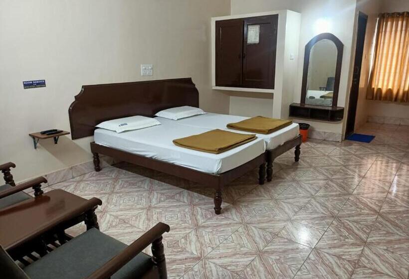 חדר סטנדרט, Arihanth Deluxe Lodge