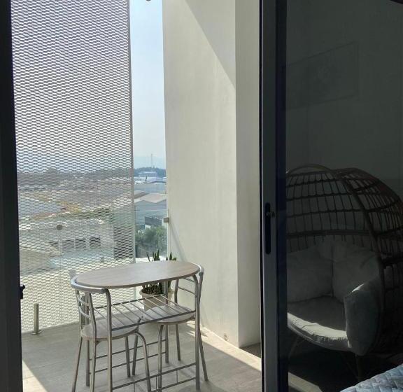 آپارتمان لوکس 1 خوابه, Narama Cozy, Spacious And Well Located Apartment