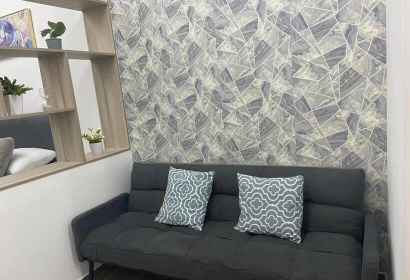 آپارتمان لوکس 1 خوابه, Narama Cozy, Spacious And Well Located Apartment