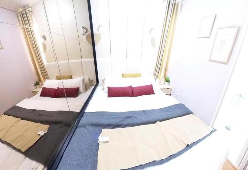 Studio Standard, Puri Kemang