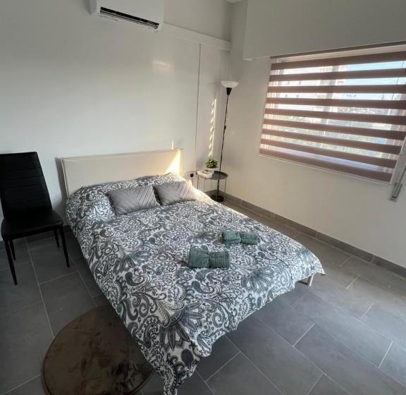 Camera Standard Bagno Condiviso, Tower Court Rooms