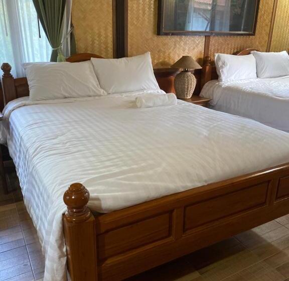 Номер Стандарт, Denen Resort&minizoo
