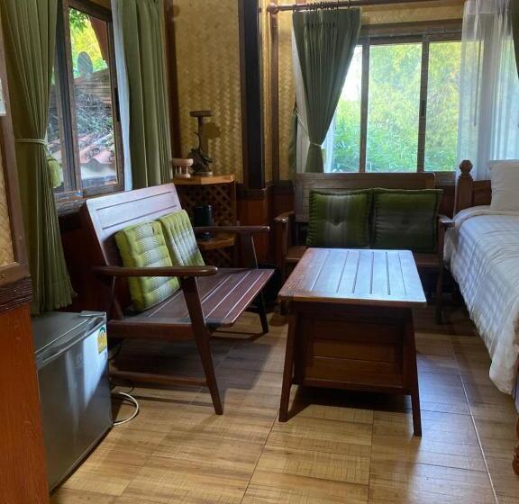 Номер Стандарт, Denen Resort&minizoo