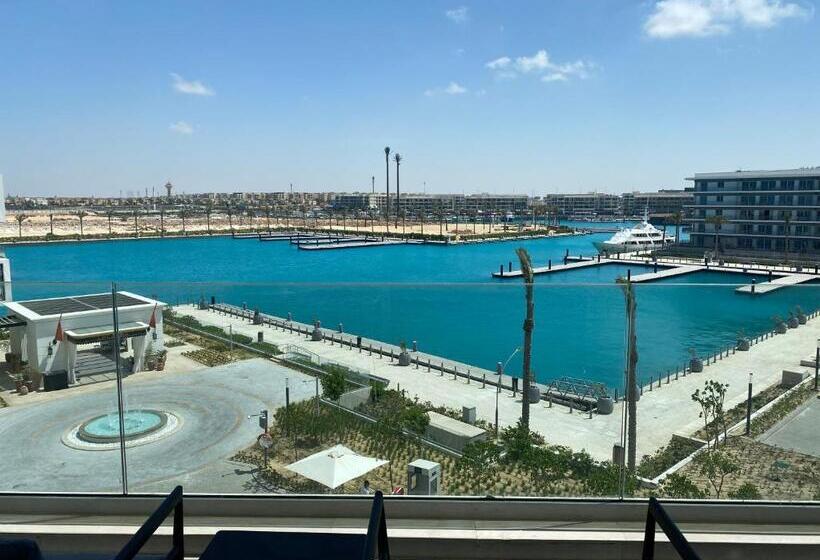 آپارتمان 1 خوابه با چشمانداز دریا, Address Beach Resort Marassi