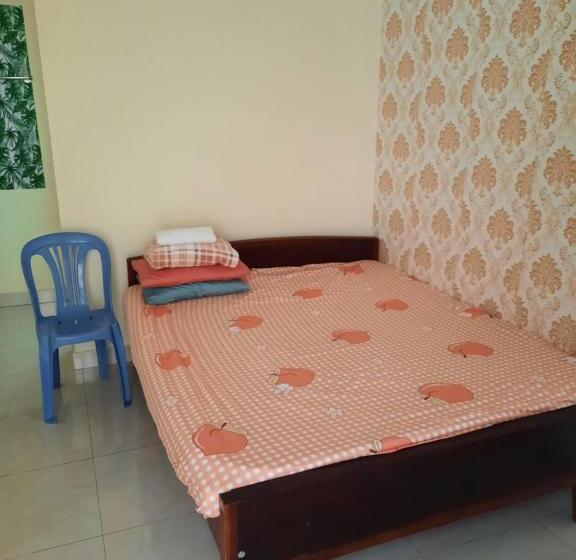 اتاق استاندارد, Nhà Nghỉ 1988