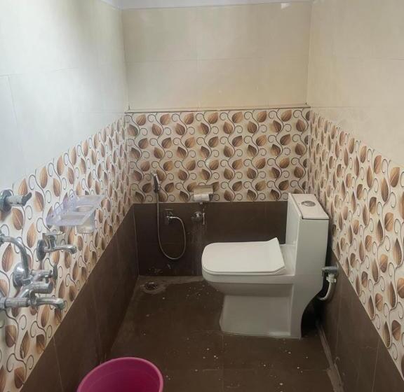 デラックススイート, Shree Raj Homestay Ac Room