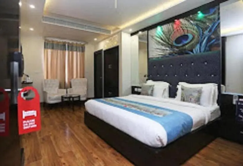 اتاق لوکس, White Karpet Premium