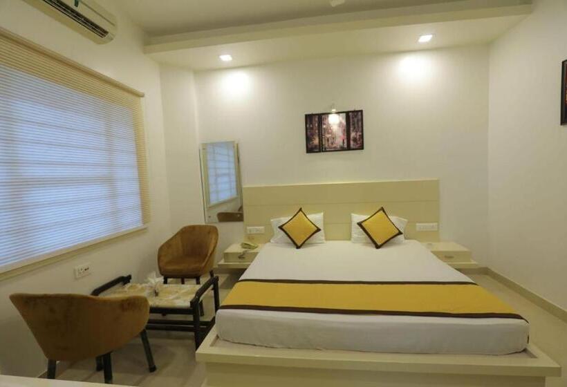 豪华房间, White Karpet Premium