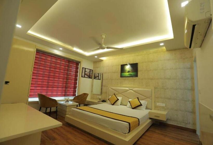 豪华房间, White Karpet Premium