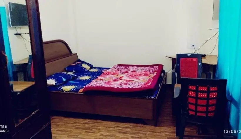 Economy-huone, Midway Resturant And Guest House, Dhanaulti