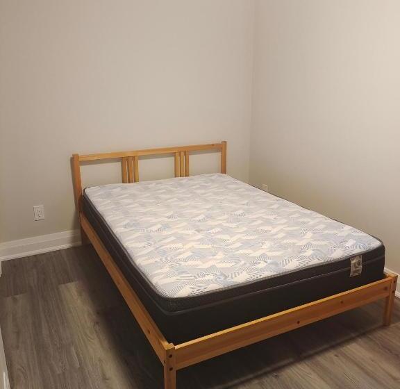 Номер Superior, Tom Oker唐人之家