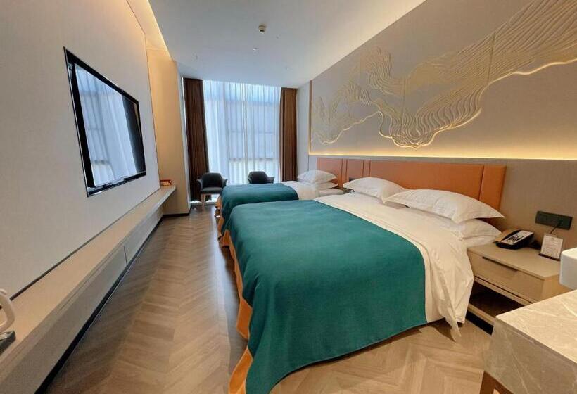 Háromágyas Standard Szoba Megosztott Fürdővel, 高新新悦国际酒店