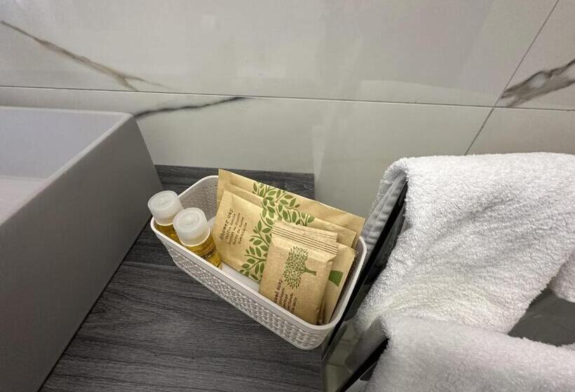 スタンダード4人部屋, B&b Arcade Luxury