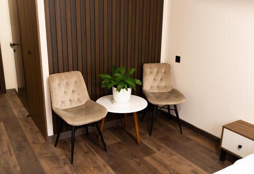 غرفة ديلوكس, Prime