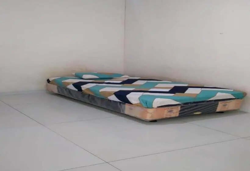 エコノミールーム, Spot On 94166 Kost Bunda Syariah
