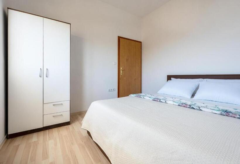 آپارتمان 1 خوابه با چشمانداز دریا, Apartment With Pool Sunset Cove