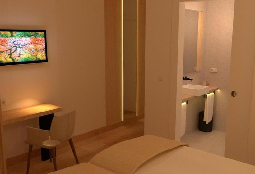 غرفة قياسية, Pensión Pakeleku