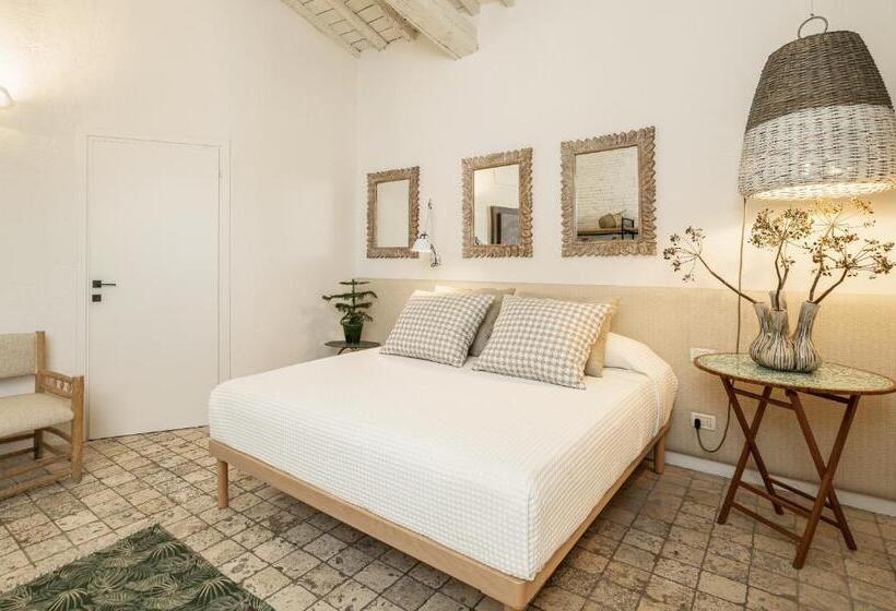 غرفة سوبيريور سرير كينج, Scarlea Rooms