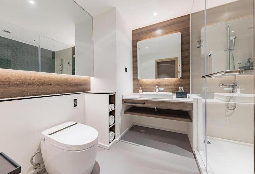 带大床的豪华间, 宜昌中青秋果酒店