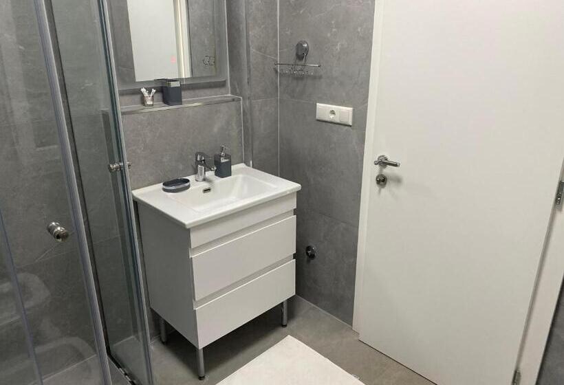 اتاق استاندارد با بالکن, Apartments Villa Bari