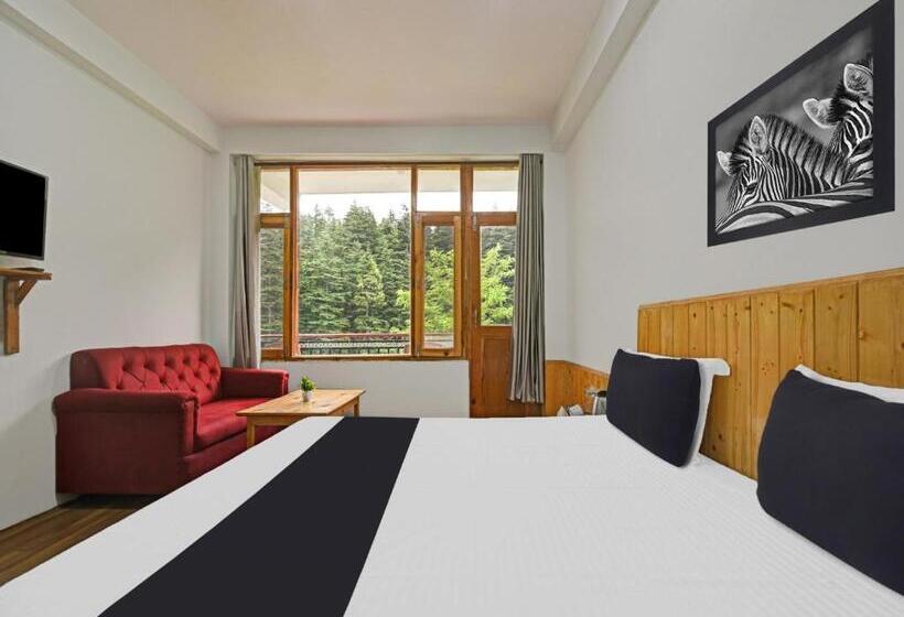 Triple Classic Room, Super Hotel O Gauri Shankar