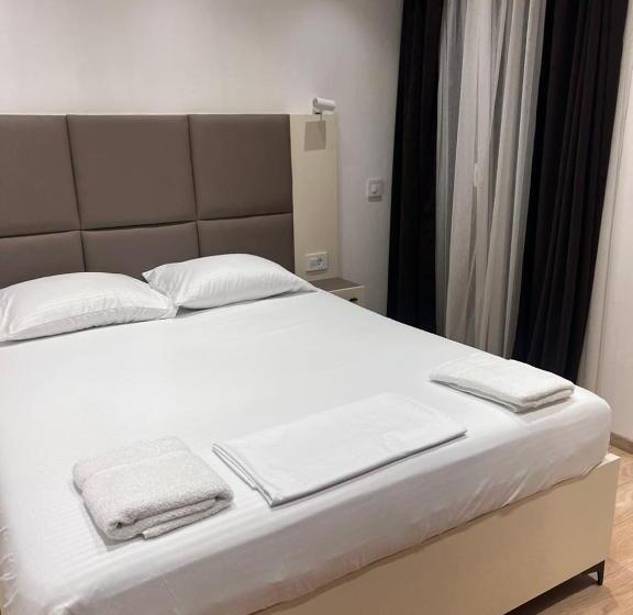 استودیوی استاندارد, Boci Rooms