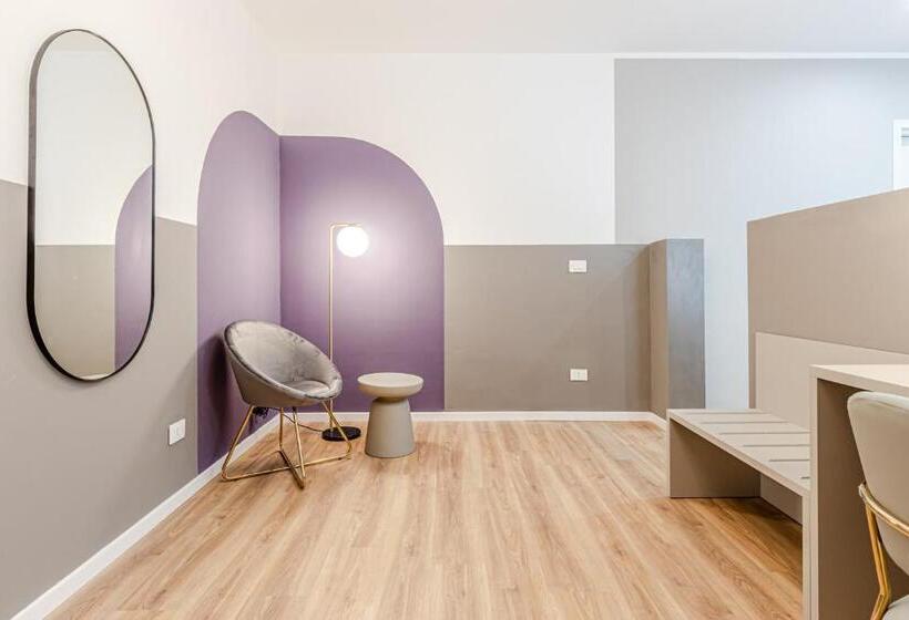 اتاق لوکس, Numberz Rooms And Apartments