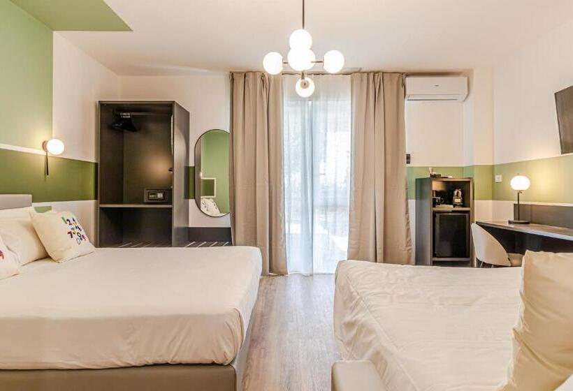 اتاق سوپریور چهار تخته, Numberz Rooms And Apartments