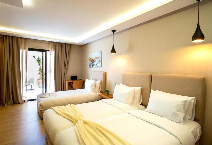 سوییت خانوادگی, Unico Hotel Maarif