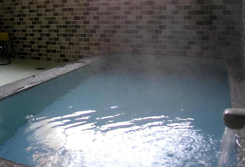 اتاق استاندارد سه تخته با سرویس بهداشتی مشترک, Hakuba Hospitality Inn Yukinoso