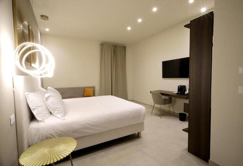 חדר סטנדרט עם ג'קוזי, Sebèl Camere Di Charme