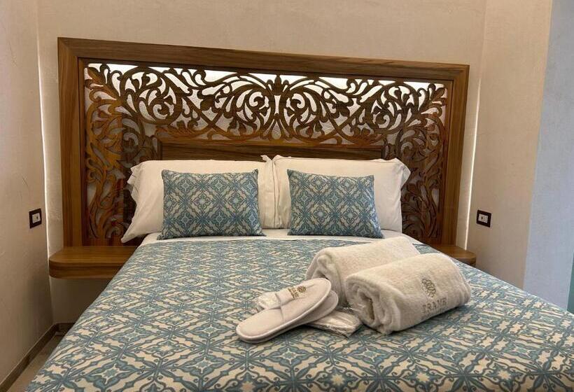 اتاق لوکس, Trame Dimora Rachele