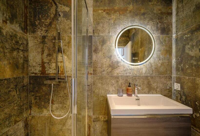 ファミリールーム, Villa Poulpo