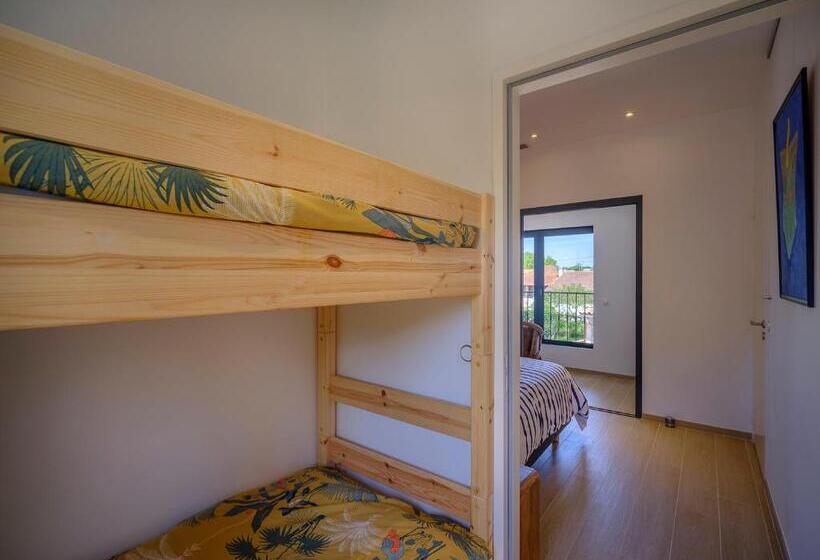 חדר משפחתי דלוקס, Villa Poulpo