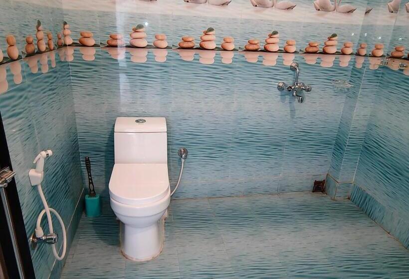 디럭스 룸, Dakshinayana Resort And Restaurant