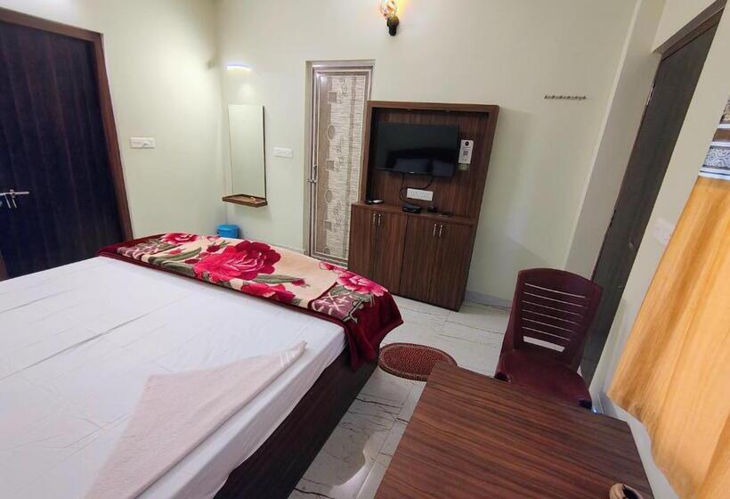 디럭스 룸, Dakshinayana Resort And Restaurant