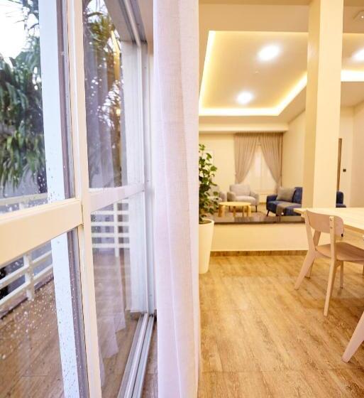 آپارتمان 2 خوابه با بالکن, Green House Hotel And Apartments