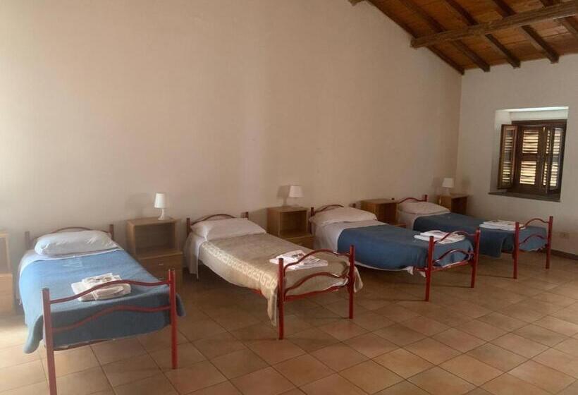 Четырехместный Номер Стандарт, Locanda Epica