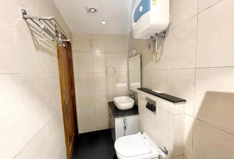 Номер Deluxe, Wild Spring ! Mussoorie होटल वाइल्ड स्प्रिंग ஹோட்டல் வைல்ட் ஸ்பிரிங் ਹੋਟਲ ਜੰਗਲੀ ਬਸੰਤ હોટેલ વાઇલ્ડ સ્