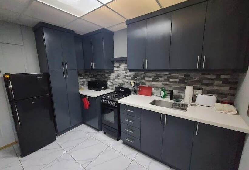 דירת חדר דלוקס, Linkzup Europa Condos