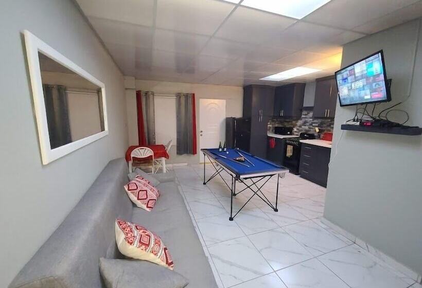 דירת חדר דלוקס, Linkzup Europa Condos