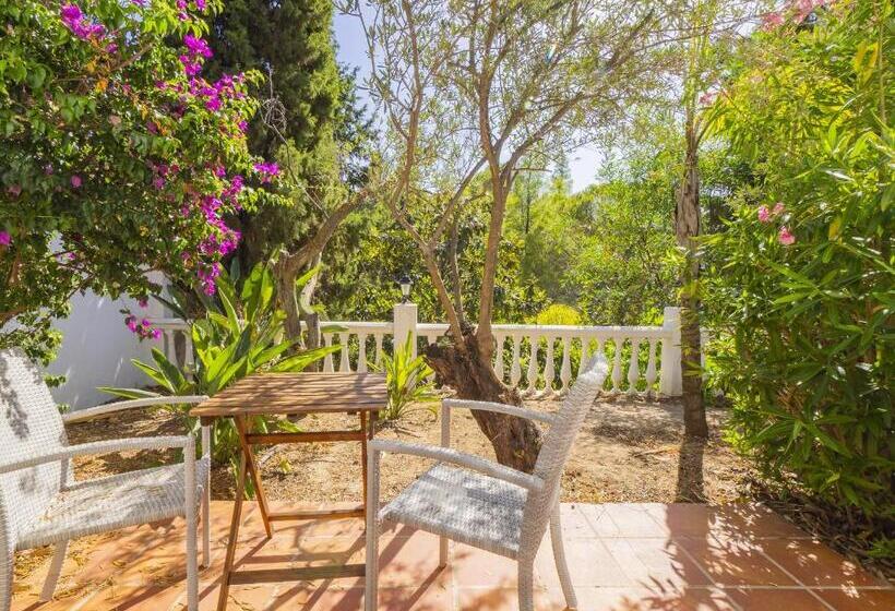 Quarto Estandar, Cubo S Kurt Rural Room 2 Pool View