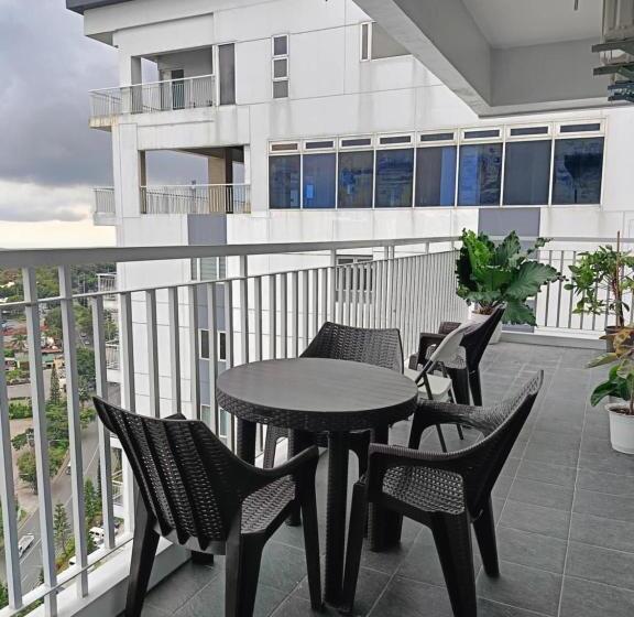 غرفة قياسية مطلّة علي البحيرة, Lakeview Penthouse By Timothy