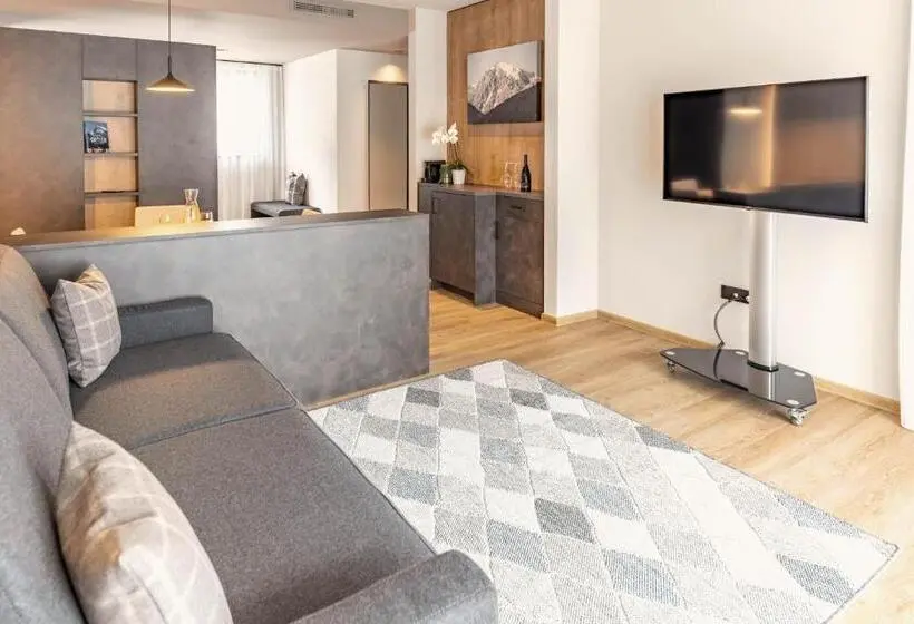 デラックスルーム, Villa Hubertus Luxuria Nova Suites   Adults Friendly
