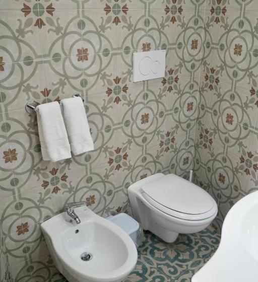 Студия Стандарт, B&b La Gravina