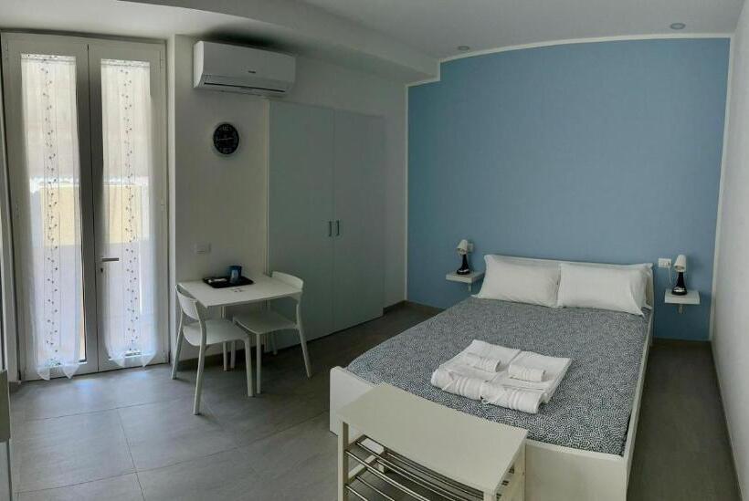 غرفة قياسية, Central Sicily Rooms