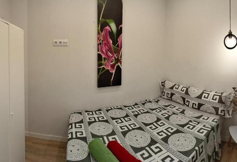 Номер Стандарт, Colon Rooms