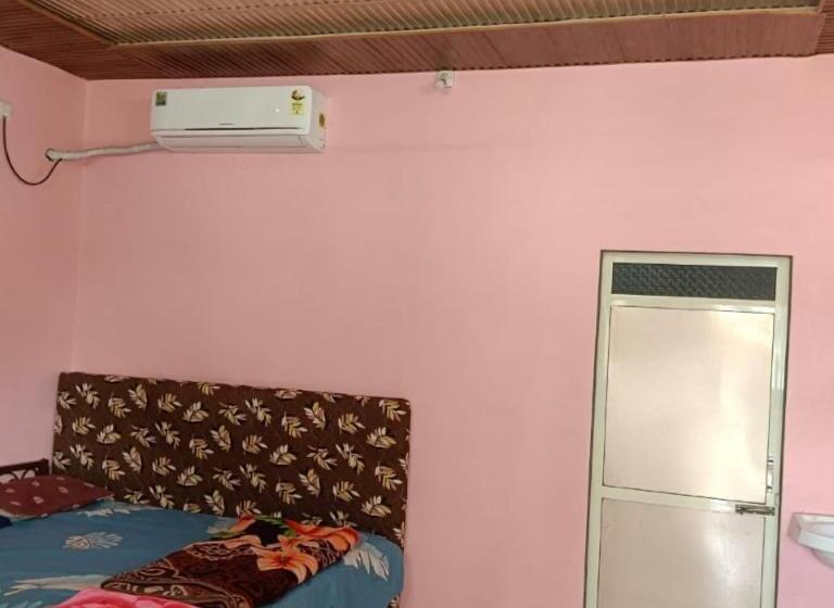 غرفة ديلوكس سرير كينج, Sai Leela Farm Badlapur