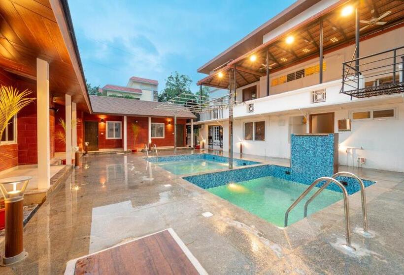 디럭스 스튜디오, Seasons Suites Hbr